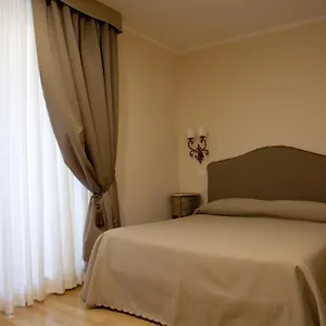 residenza-dei-gracchi.it-romehotels.com/